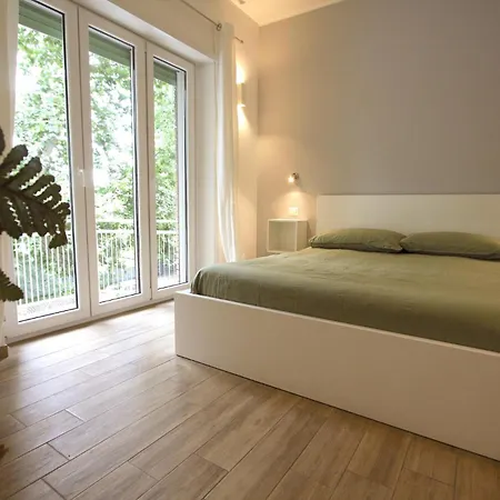 Inventori Tevere شقة *